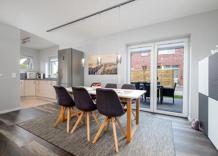 Kompass * Timmendorfer Strand